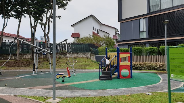 Chestnut Drive Playground
