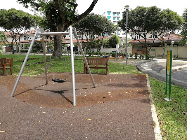 Almond Crescent Playground