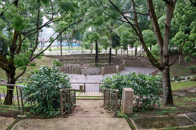 Montreal Green Park Playground — second view