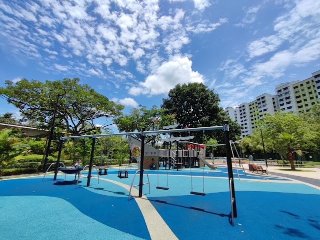 Montreal Green Park Playground