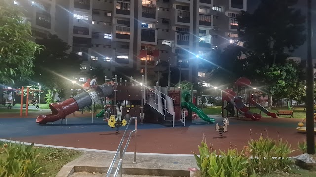 Playground - Blk 303 Shunfu Rd — second view