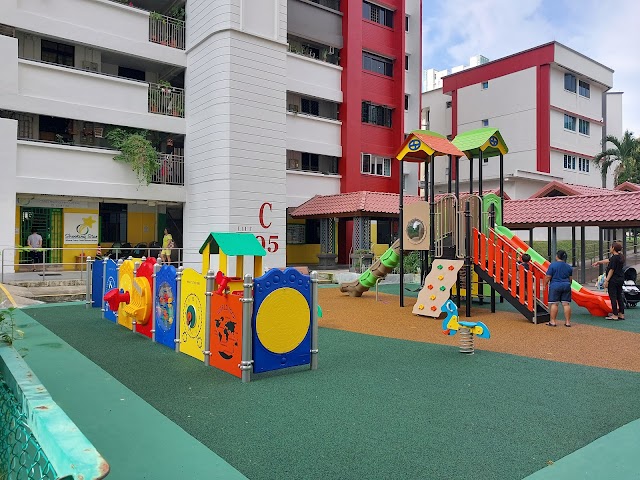 Playground - Blk 303 Shunfu Rd