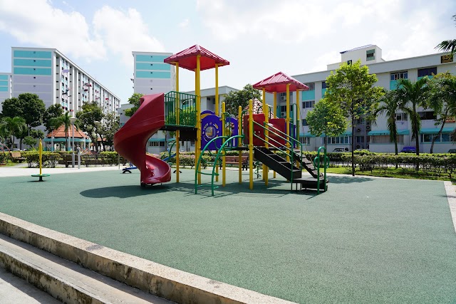 Blk 521 Artistic Playground