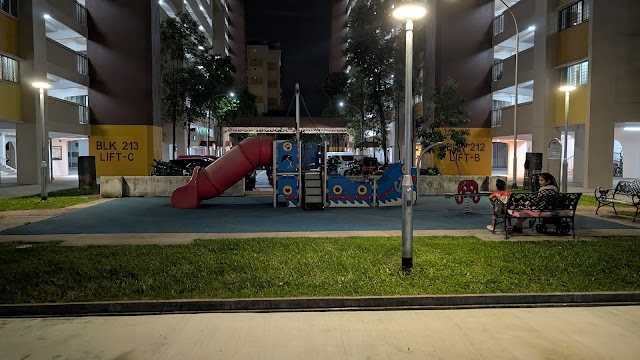 Blk 213 Tampines Street 23 Playground — second view