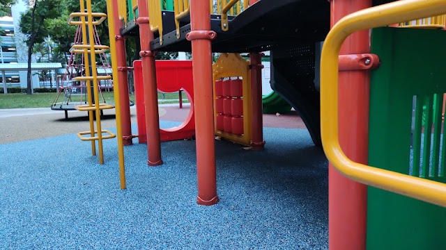 Playground @ BLK 820