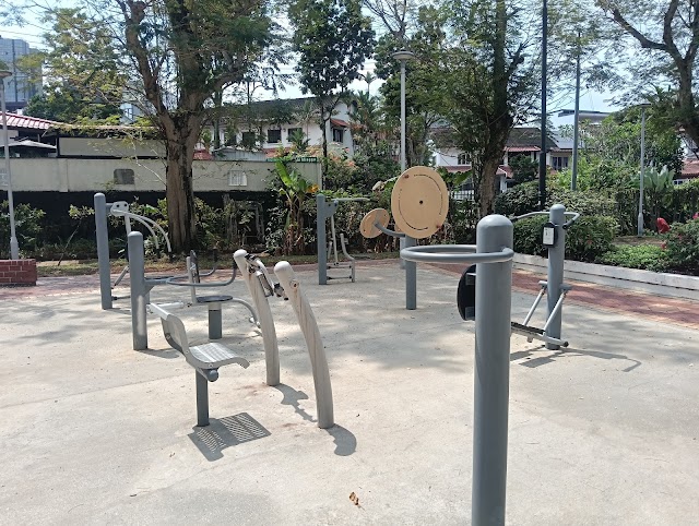 Blk 25 Playground — second view