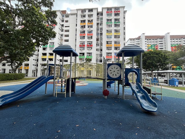 Blk 18 Playground — second view