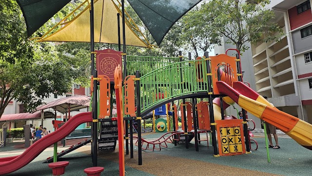 Blk 413/414 Playground, Ang Mo Kio