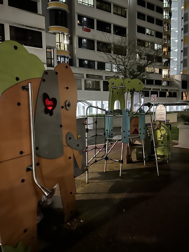Blk 642 Choa Chu Kang Street 64 Playground — second view