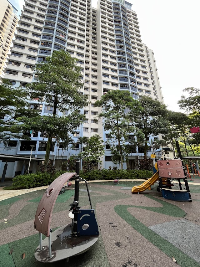 Playground - Blk 25B Jalan Membina