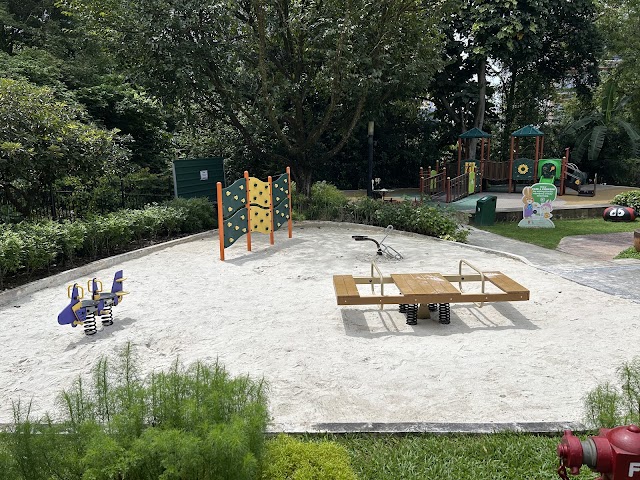 Hortpark Playground — second view