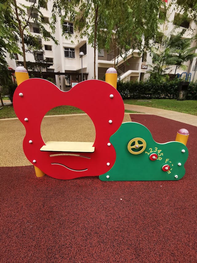 327 Playground — second view