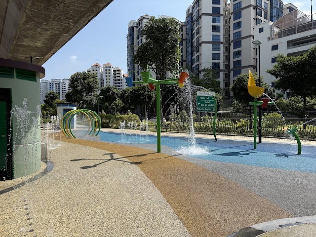 Yew Tee Waterplay Plaza