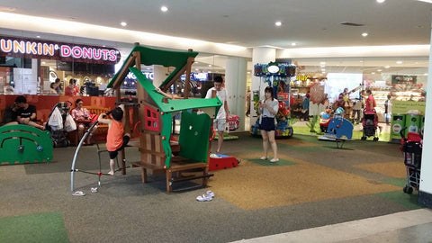 Archived photo of the Basement 1 play structure at City Square Mall